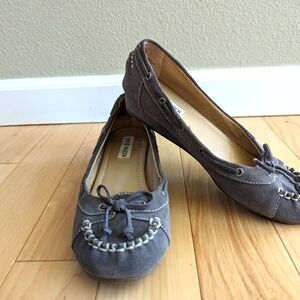 Low Wedge Moccasin Style Size 7.5